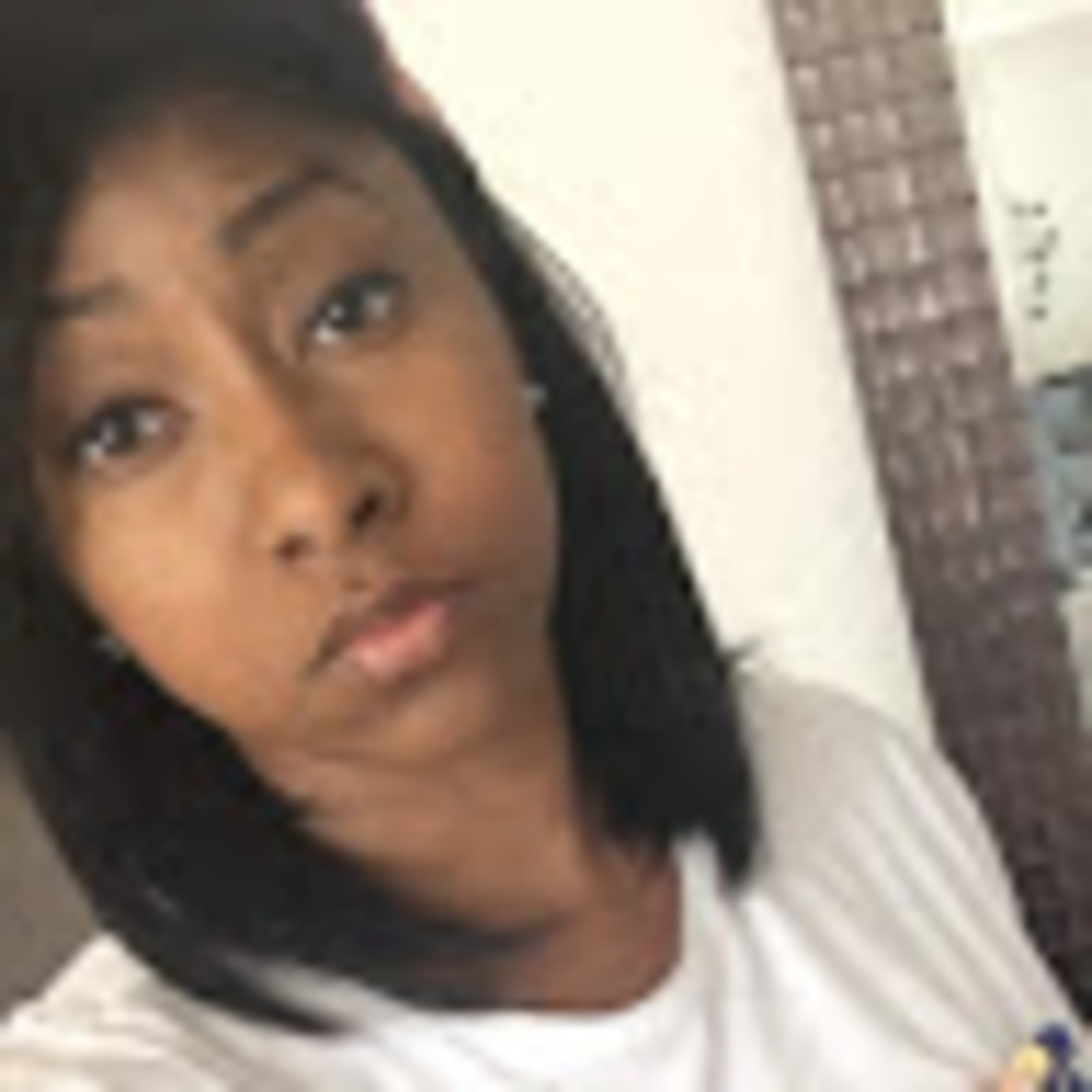 Meet your Posher, Pamela